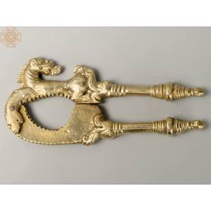 เครื่องกะเทาะเปลือกถั่วขนาด6นิ้วอุปกรณ์พิเศษทำจากทองเหลืองสำหรับห้องครัวและรับประทานอาหารผลิตในอินเดีย - Product Image 2