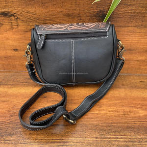 Meilleure vente cheveux usinés à la main sur le cuir véritable femmes sac à bandoulière pour les femmes noir Floral personnalisé peau de vache luxe Western sac à main - Product Image 3