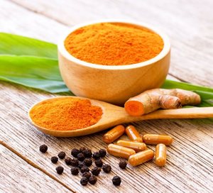 Cúrcuma en Polvo Salem con Alto Contenido de Curcumina, Grado Alimenticio Industrial, Especia 60-80 Mesh, Origen Natural de la India, Proveedor Mayorista para Exportación - Product Image 1