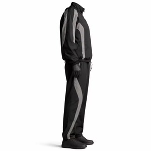 Vêtement de sport décontracté pour hommes, coupe-vent imperméable à capuche multicolores, très vendu, fabriqué au Pakistan - Product Image 3