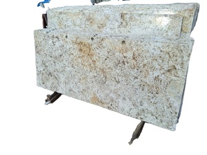 Dalles et Plaques de Granit Doré Colonial Moderne de Qualité Supérieure, Surface Polie, Découpées sur Mesure, Haute Résistance, pour Cuisines, Salles de Bain, Villas, Origine Tamil - Product Image 5