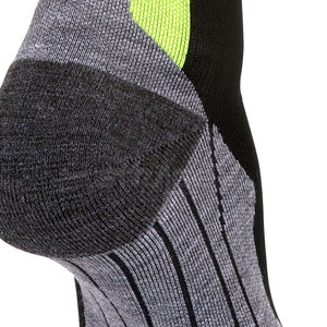 Chaussettes de football confortables pour équipe, tissu anti-humidité, talon renforcé, semelle amortie, chaussettes d'entraînement de football - Product Image 5