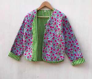 Veste matelassée réversible à imprimé floral bohème pour femme, imprimée à la main, style indien vintage, manches longues, en coton, pour l'hiver - Product Image 1