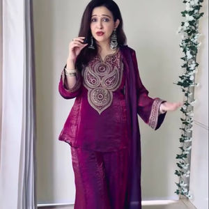 Conjunto de Sharara y Dupatta de Alta Costura con Bordado de Hilo de Seda y Lentejuelas, Estilo Vintage para Fiesta, Largo hasta la Rodilla, Corte Regular - Product Image 1