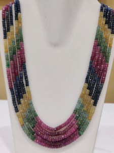 Collar de 5 Capas con Cuentas Facetadas de 4mm de Zafiro, Rubí y Esmeralda Naturales de Alta Calidad de Eminent Jewel - Product Image 2