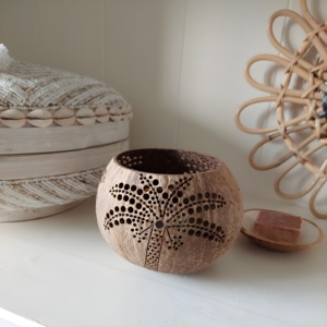 Stand Candle Holder Coconut Shell Natural Matte Holders for Candle Party Events Decoration Best Selling Home Decor - Product Image 2
