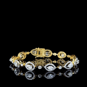 Luxury Pear Cut Lab Grown Diamond Tennis Bracelet in Yellow Gold Elegant <b>Fine</b> Diamond Jewelry - Product Image 4