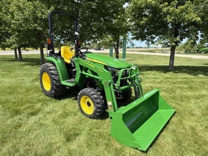 Tractor Compacto de Servicio Pesado 2026 3032E de Alto Rendimiento, Suministro al por Mayor - Product Image 3