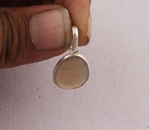 Natural Peach Moonstone Pendant in <b>Solid</b> 925 <b>Silver</b> Minimalist Oval Stone <b>Necklace</b> Simple Elegant Daily Wear Jewelry Manufacture - Product Image 3