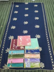 ผ้าคลุมศีรษะฮิญาบผ้าฝ้ายโพลีเอสเตอร์ปักลายดอกไม้ประดับคริสตัลแบบใหม่ปี 2026 |   ผ้าคลุมศีรษะมุสลิมขนาดใหญ่ ระบายอากาศได้ดี เหมาะสำหรับสวมใส่ทุกวันในช่วงฤดูร้อน - Product Image 2