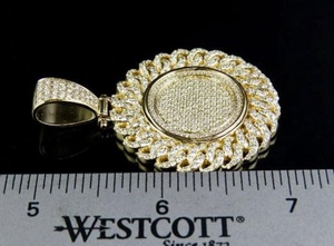 Pendentif de charme pour homme en moissanite de laboratoire, argent sterling 925 plaqué or 18 carats, certifié GCI IDGL, sertissage griffe de luxe, style Hip Hop - Product Image 2