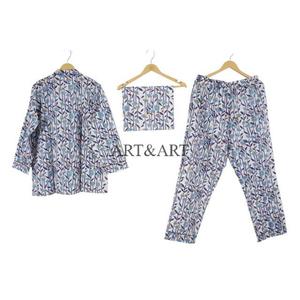 Vintage Classic Casual Women's Summer Pajama <b>Set</b> Three-Piece Floral Pattern 100% Cotton Eco-Friendly Button for Wear Wholesale - Product Image 4