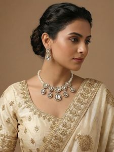 Juego de Collar y Aretes de Alta Calidad con Perlas de Imitación en Forma de Flor, Chapado en Oro Blanco, Joyería Romántica para Bodas para Mujer - Product Image 3