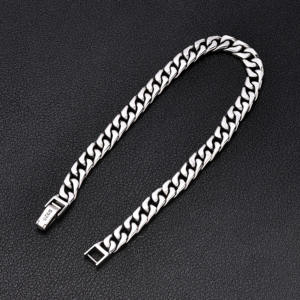 Pulsera de Plata de Ley con Acabado Antiguo, Eslabones de Seis Milímetros, Cadena de Muñeca de Inspiración Retro, Joyería Fina Elegante Unisex - Product Image 3