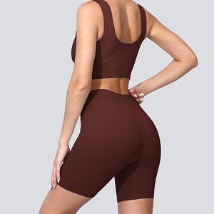 Ensemble de vêtements de sport pour femmes, leggings de fitness tendance avec soutien moyen, soutien-gorge de sport, yoga, gym, entraînement - Product Image 5
