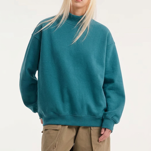 Sweat-shirt à col montant pour femme en molleton de coton épais, coupe ample, avec patch graphique tissé et finition délavée, marque privée - Product Image 1
