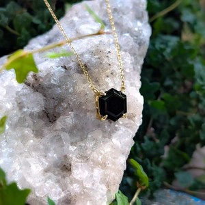 Collier hexagonal en onyx, pierre précieuse onyx noir 3 carats, argent sterling 925 plaqué or 14 carats, pendentif taille brillant, bijoux - Product Image 5