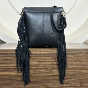 2025 New Arrivals Trendy Hand Tooled Leather Fringe Shoulder Bag for Women Luxury Cowhide Leather Concealed Carry Crossbody Bags - Product Image 5