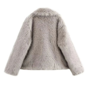 Manteau d'hiver élégant et luxueux en fausse fourrure de vison pour femme, col à revers, coupe-vent, chaud, idéal pour les journées ventées, tenue de shopping ou streetwear - Product Image 2