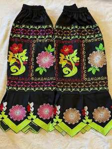 Vêtements brodés tropicaux, jupe florale vintage en coton, tenue de tous les jours, style des îles de la Micronésie, style pacifique, jupe micronésienne - Product Image 4