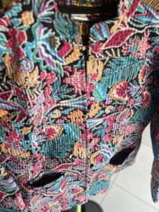 เสื้อแจ็คเก็ตผ้าฝ้ายพิมพ์ลายดอกไม้เย็บมือสำหรับผู้หญิง |   เสื้อโค้ทฤดูหนาวน้ำหนักเบาเนื้อนุ่ม |   เสื้อแจ็คเก็ตดีไซน์ลำลองมีกระเป๋าด้านหน้า - Product Image 5