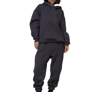 Survêtement ample pour femme de haute qualité, tendance et le plus vendu - Product Image 1