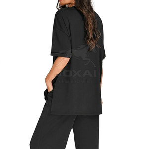 Conjunto de ropa casual de calidad premium con tela suave y cómoda, diseño elegante para salidas diarias y moda moderna. - Product Image 2