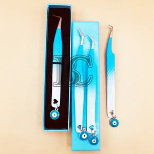 Nouvelle arrivée pince à épiler durable en acier inoxydable Evil Eyelash Extensions Blue & White Beautiful Charm vison Logo Tweezer - Product Image 5