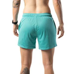 Shorts de malla casuales para hombre con logotipo personalizado de alta calidad, fabricados en fábrica, shorts de malla ligeros personalizados para entrenamiento. - Product Image 2