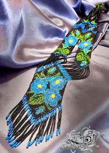 สร้อยคอลูกปัดแก้วคุณภาพสูงสร้างขึ้นด้วยความแม่นยำและใส่ใจในรายละเอียดสำหรับคนรักสไตล์และนักสะสมเครื่องประดับที่มีคุณภาพ - Product Image 3