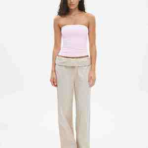 เสื้อครอปท็อปแฟชั่นใหม่สำหรับผู้หญิง สีพื้น ผ้าเจอร์ซีย์ ระบายอากาศดี 100% ผ้าฝ้าย เซ็กซี่ เหมาะสำหรับใส่ไปเที่ยวคลับ รุ่นปี 2026 - Product Image 5