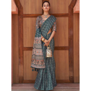 Charmant saree en crêpe imprimé numérique bleu sarcelle avec chemisier pour la mode indienne et pakistanaise - Product Image 6