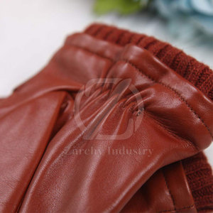 Guantes de Conducción de Cuero Genuino Duraderos de Alta Calidad con Correa de Muñeca Ajustable Antideslizante para Todas las Estaciones Personalizables en Stock - Product Image 6