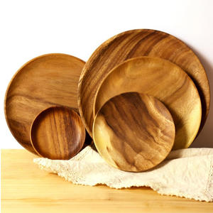 Juego de 5 Bandejas para servir y exhibir platos redondos hechos a mano en madera de acacia para usar en la cocina del hogar o el café Diseño ecológico - Product Image 2