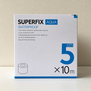 Cinta médica Superfix Aqua 5cm x 10m, rollo de cinta adhesiva no tejida, apósitos autoadhesivos, vendaje de PU autoadhesivo - Product Image 6
