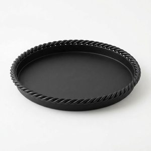 Bandeja de Hierro Hecha a Mano de 28 cm con Borde de Cuerda Trenzada, Diseño Bandhan Negro Mate para Decoración del Hogar, Hoteles, Bodas, Decoración de Mesa - Product Image 2