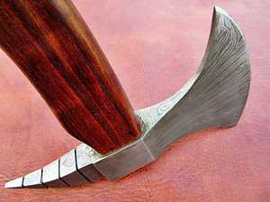 Hache artisanale en acier à haute teneur en carbone de qualité industrielle avec manche en bois de rose, outil de camping en plein air, hache forgée, tomahawks - Product Image 5