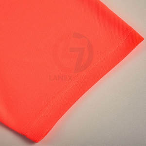 Uniforme de Fútbol de Tela Suave con Diseño Personalizado, Precio Económico y Alta Venta, para Venta en Línea - Product Image 3