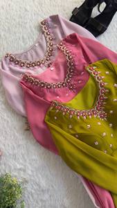 Kurta pour femme en rayonne violette, coupe ample, longueur ras du sol, tenue traditionnelle indienne pour mariage avec broderie - Product Image 4
