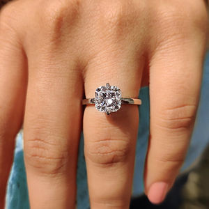 Bague de fiançailles solitaire en diamant carré coussin de 1,00 à 5,00 carats certifiée IGI pour femme, or 10K/14K/18K /PT950 /S925 - Product Image 1