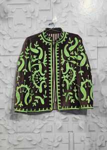 เสื้อแจ็คเก็ตผ้ากำมะหยี่ปักลายชาติพันธุ์สำหรับผู้หญิง – เสื้อโค้ทสั้นลายดอกไม้ซูจานีทำมือ - Product Image 2