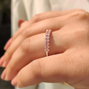 Anillo de Boda de Lujo para Mujer, Elegante, con Diamante Cultivado en Laboratorio de Corte Ovalado de 4 Quilates, Color Rosa Fantasía, Certificado IGI, Chapado en Oro de 14K y Rodio - Product Image 2