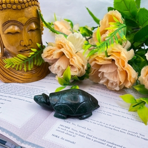 Natural Green Jade Tortoise Carving Jade Turtle Healing Crystal For Reiki Feng Shui Energy Decor Wholesale - Product Image 4
