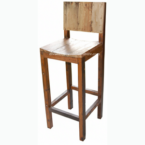 Chaise de bar design en bois de bateau recyclé, style rustique vintage industriel, couleur naturelle, tabouret haut pour pub, café, restaurant - Product Image 3