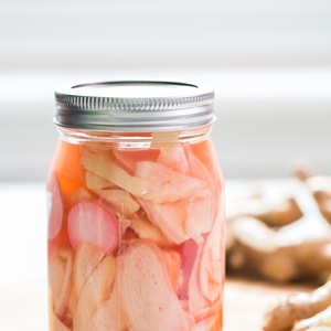 Premium Vietnamese Pickled Ginger for Sushi | Ginger Slices in Vinegar | Bulk Pack for Export & Retail - Product Image 4