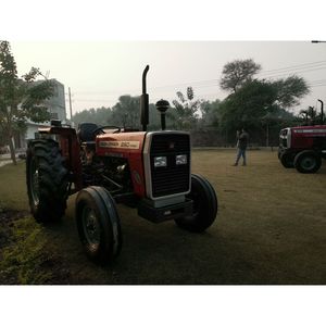 รถแทรกเตอร์มาสซีย์เฟอร์กูสัน MF 260 2WD 60 แรงม้า ทนทาน ระบบไฮดรอลิกประสิทธิภาพสูง พร้อมอุปกรณ์ยก ระดับเริ่มต้น ผลิตในปากีสถาน - Product Image 4