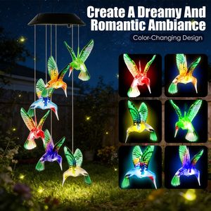 2 Pezzi di Luci Solari da Giardino a Forma di Colibrì, Impermeabili, con LED Cambia Colore e Campanelli a Vento per Esterni e Patio - Product Image 2