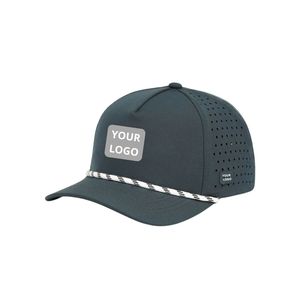 Casquette de golf imperméable à séchage rapide du fabricant avec détail cordon, perforations laser, logo personnalisé et bande de couture intérieure pour tournoi de golf - Product Image 1