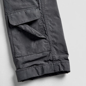 Pantalon cargo gris foncé pour homme, plusieurs poches, toile mi-lourde, style vêtements de travail, séchage rapide, fermeture éclair - Product Image 4
