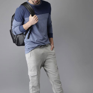 T-shirt à manches longues pour homme, vêtement décontracté haute performance, conçu avec un tissu extensible respirant pour les activités sportives - Product Image 3